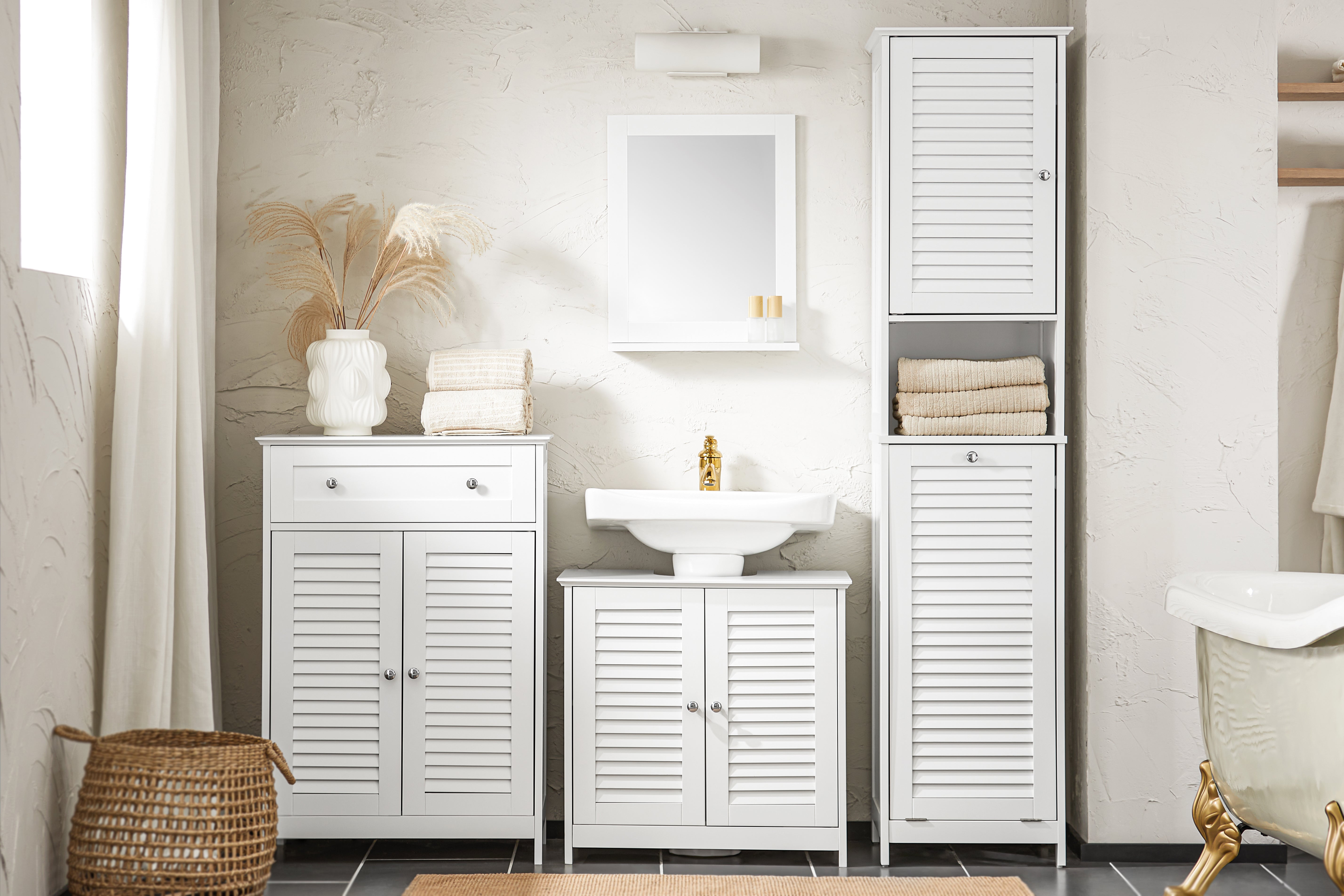 SoBuy | Armadio Alto | con Sacco Biancheria Pieghevole | Armadietto Lavanderia Stretto | Scaffale da Bagno | Bianco | BZR124-W