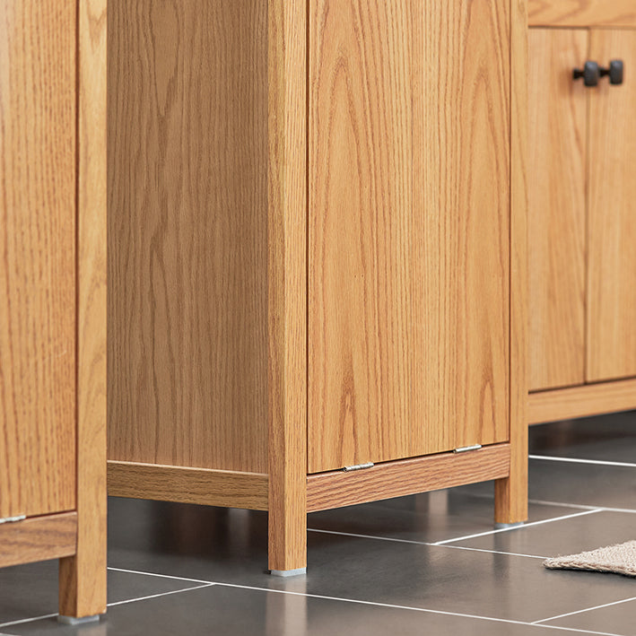 SoBuy | Armoire de salle de bain étroite avec sac à linge | Armoire haute | Étagère de salle de bain | Naturel | BZR95-N