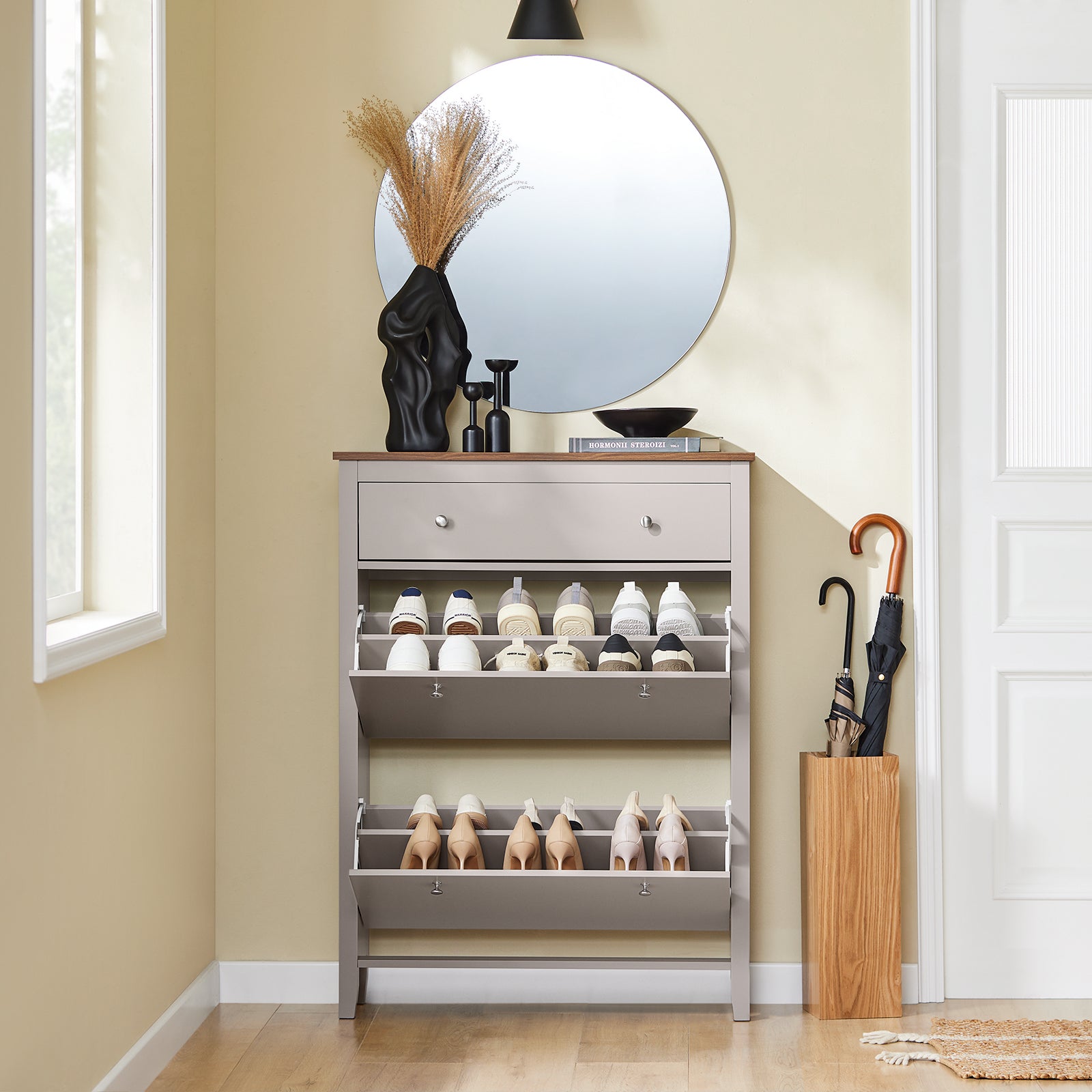 SoBuy | Meuble à chaussures étroit | 2 portes et tiroir | Capacité : 12 paires de chaussures | Marron clair | L 80 x P 25 x H 108 cm | FSR89-KA