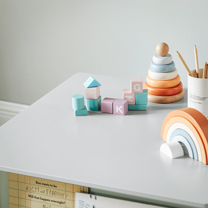 SoBuy | Table et Chaises pour Enfants | Ensemble Table et Chaises Enfant | Table de Dessin pour Enfants | Gris Clair | KMB88-HG
