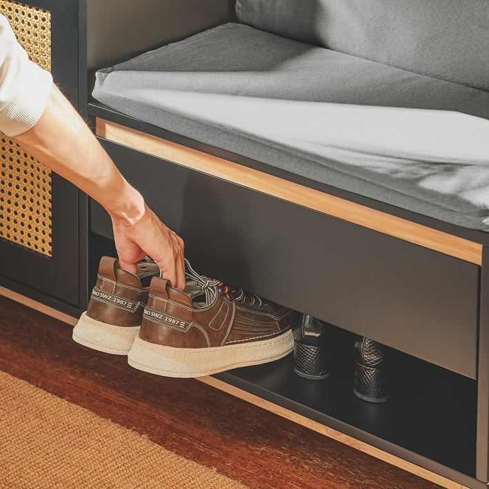 SoBuy | Banc à chaussures à structure ajourée | Banc | Étagère à chaussures | Banc de rangement pour enfants | Noir naturel | FSR128-SCH 