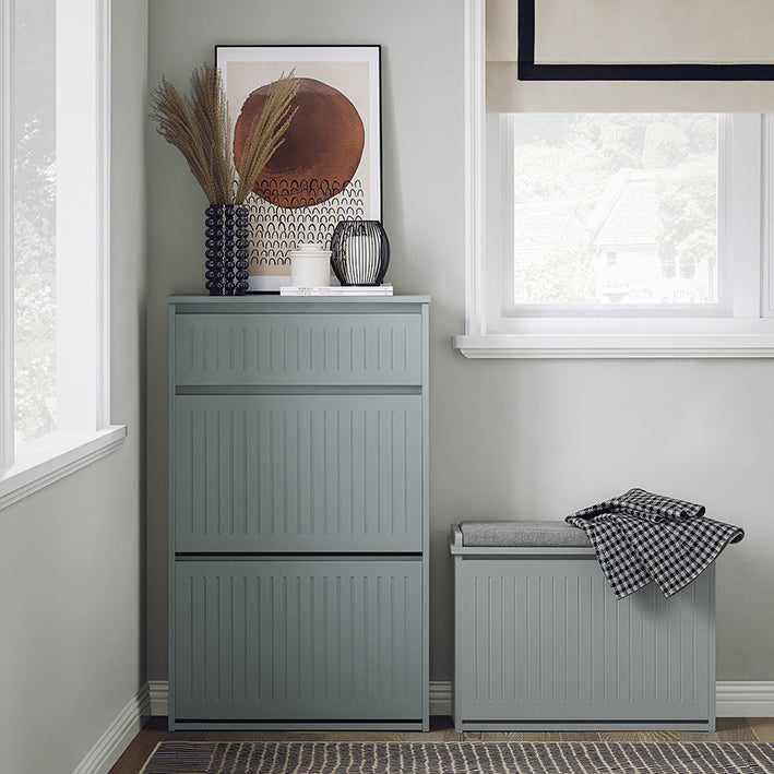 SoBuy | Meuble à chaussures 2 portes et 1 tiroir | Armoire à chaussures | Étagère à chaussures | Gris clair | FSR165-HG