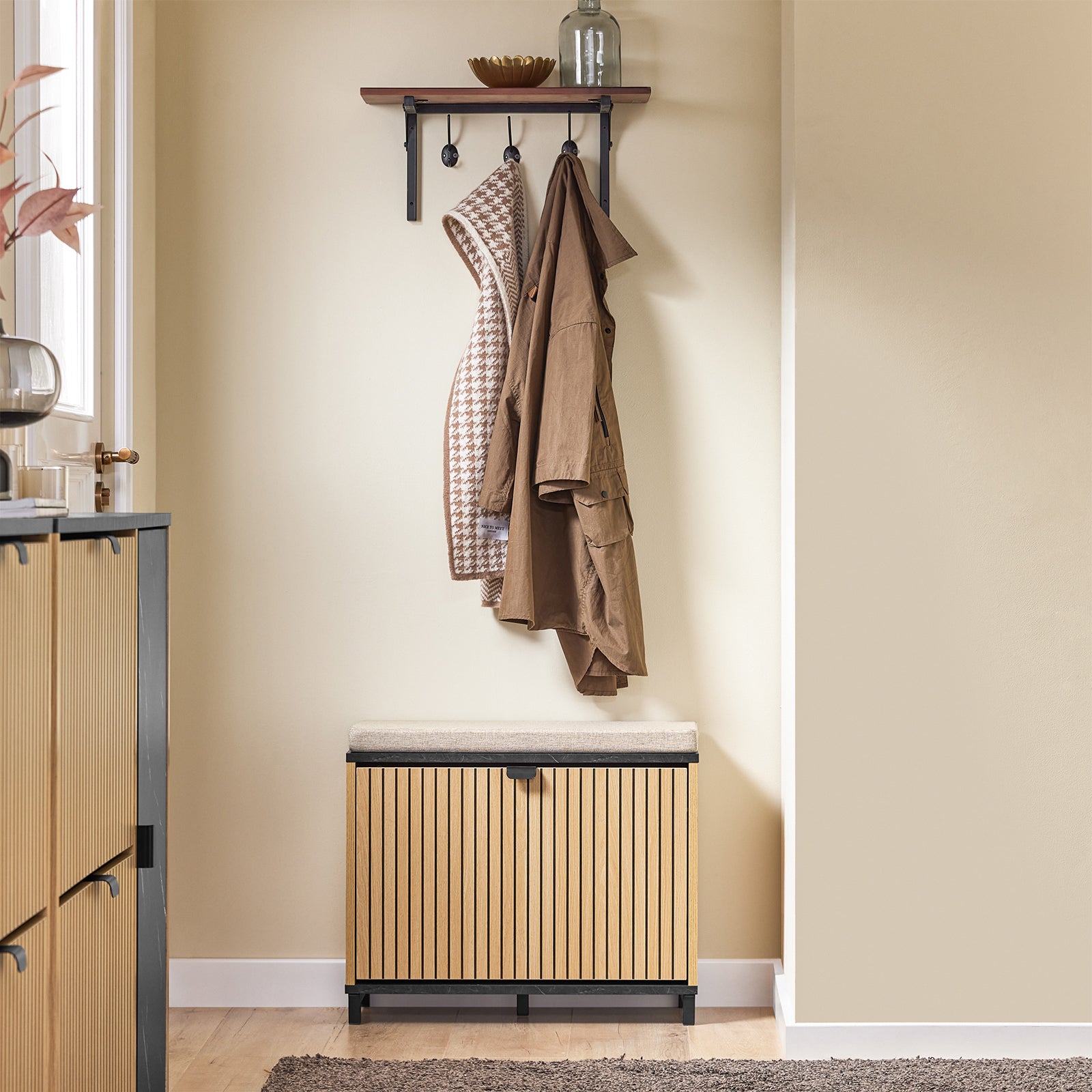 Prévente | SoBuy | Banc à chaussures | Étagère à chaussures étroite | Avec rangement | Compartiment rabattable | Marbre noir | FSR201-N