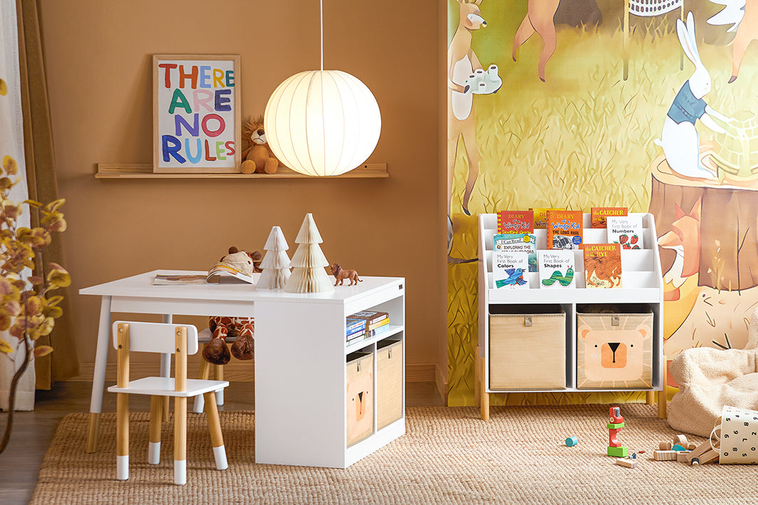 Vorverkauf | SoBuy | Kindertisch mit 2 Stühlen | Kindersitzgruppe mit Stauraum | Spieltisch | Tisch Stuhl Set | Weiß | KMB113-W